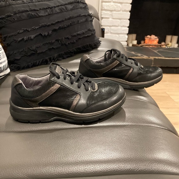 Aravon Pyper Ubal Black Sneakers Size 6.5 - Picture 5 of 11